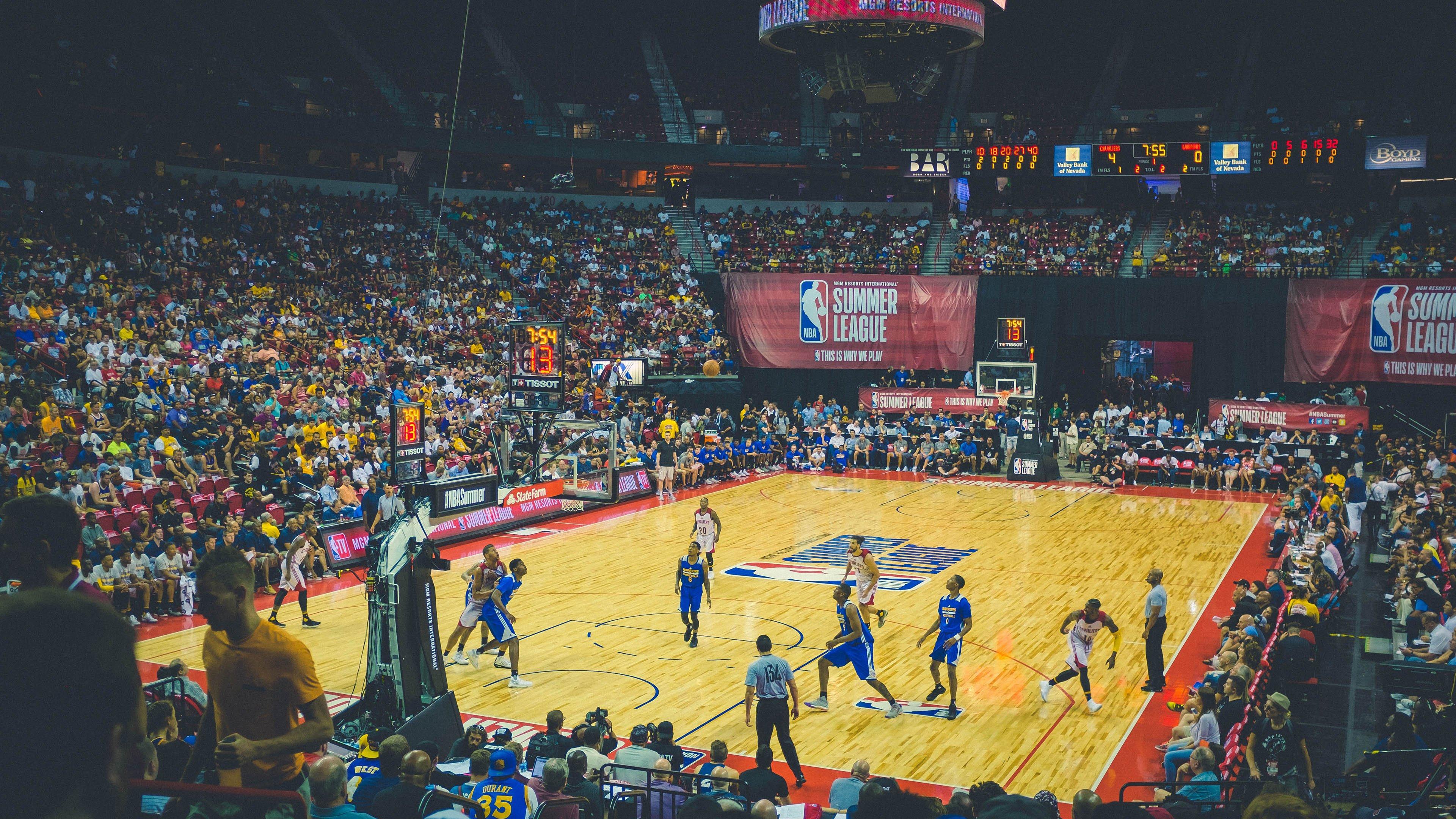 吃鸡过后齐赢球，西蒙斯昨日预言唐斯搞定比赛，森林狼主场逆转掘金